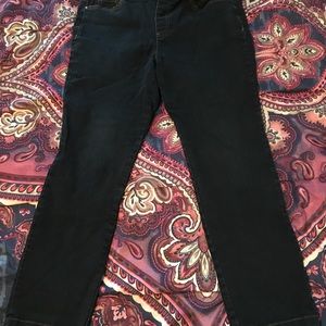 Jeans Vanderbilt “all around slimming effect”